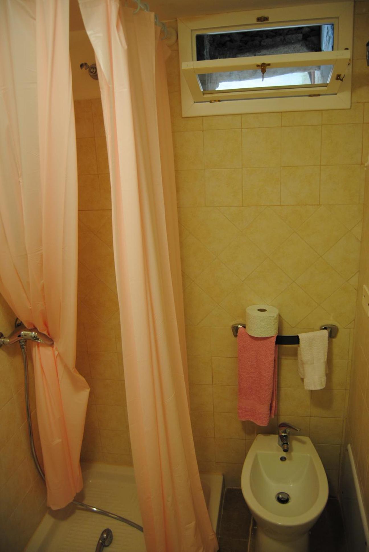 B & B Palazzo Maestro & Corte Maestro Rooms 갈리폴리 객실 사진